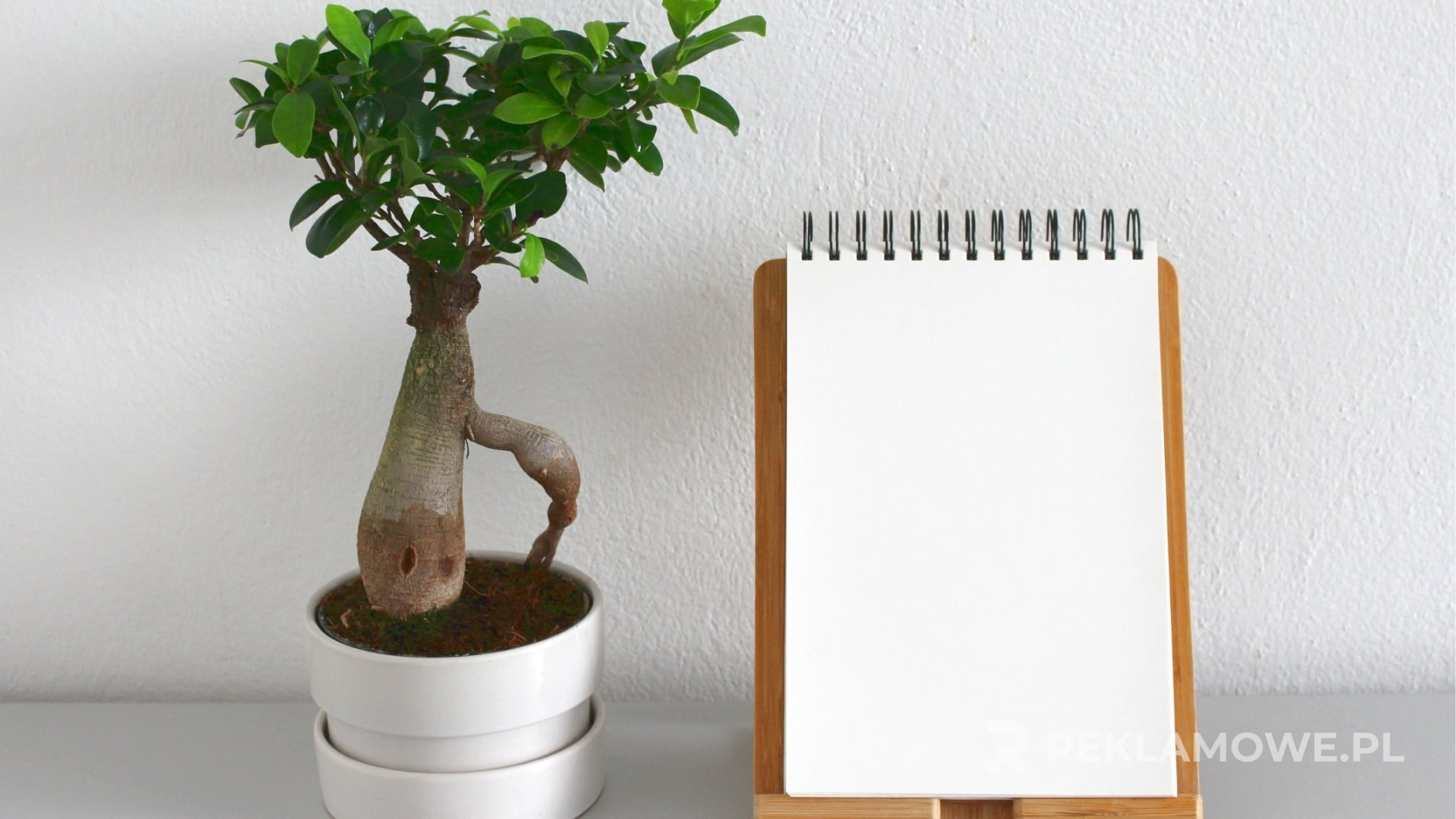 Notatnik reklamowy używany w szkole